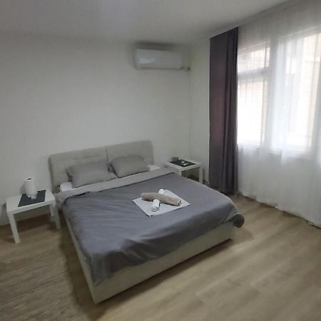 Apartman Pavlovic Leskovac  Ngoại thất bức ảnh